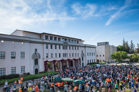 Participants in Pasadena's March for Science gather on Beckman Lawn