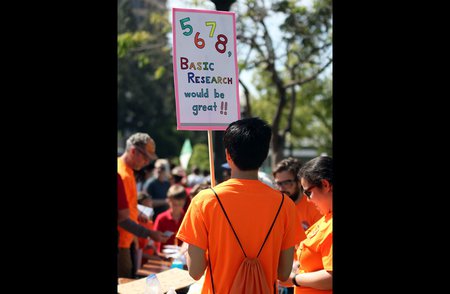 The Pasadena March for Science, organized by the Caltech Postdoctoral Association, brought together more than a thousand individuals who wanted to express their support for science.