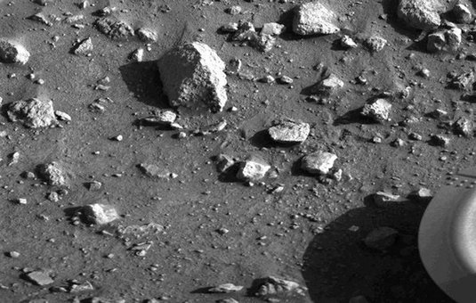 Mars surface as seen by NASA's Viking 1 lander on July 20, 1976
