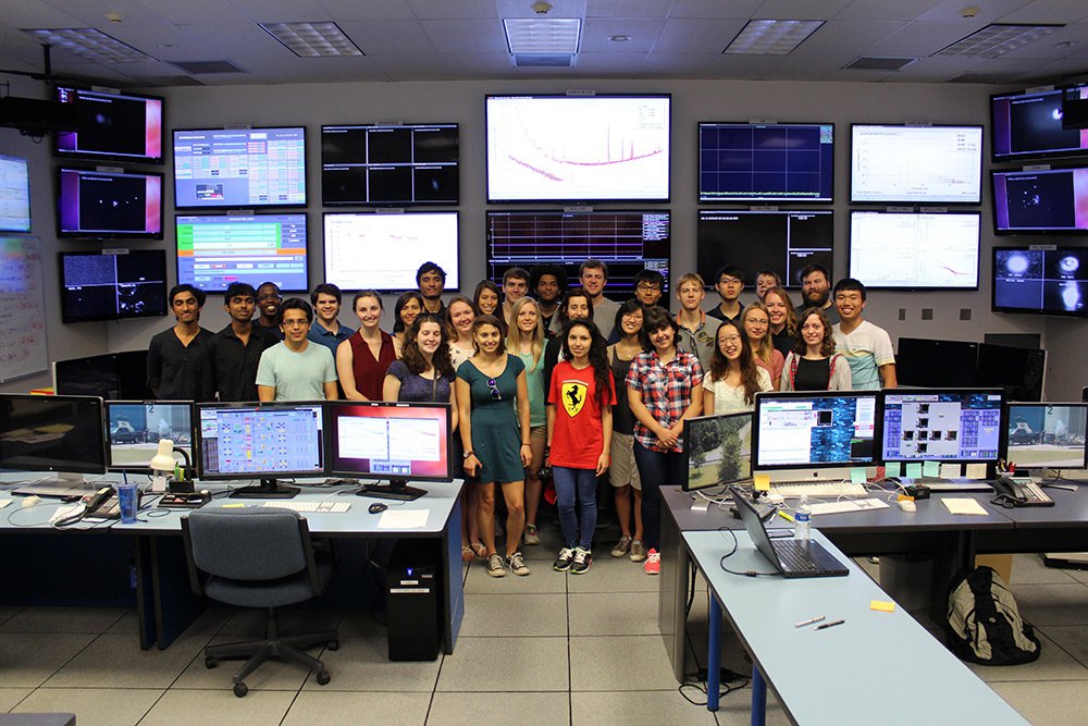 LIGO SURF students in the control room