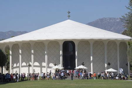 Incoming students and postdoctoral scholars gathered with friends, family, and Caltech faculty and administrators at the 16th annual convocation ceremony.